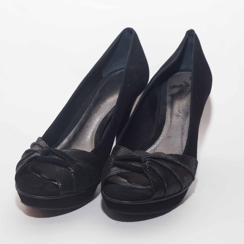 Black Leather and Suede BCBG Heels